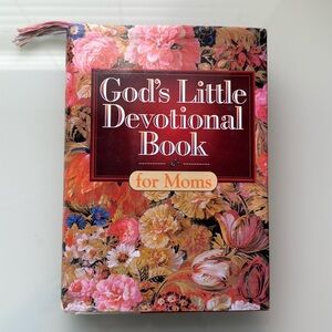 God’s Little Devotional Book